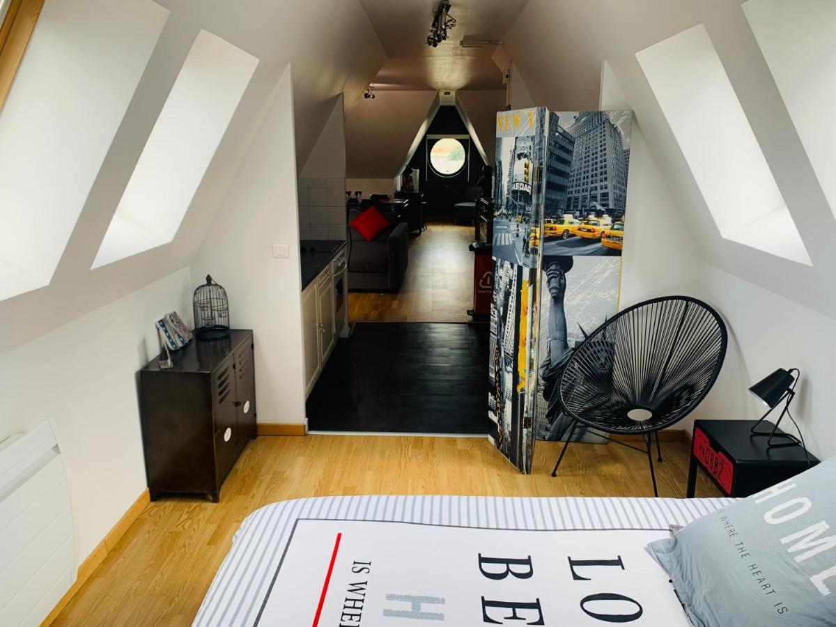Loft Apartment *